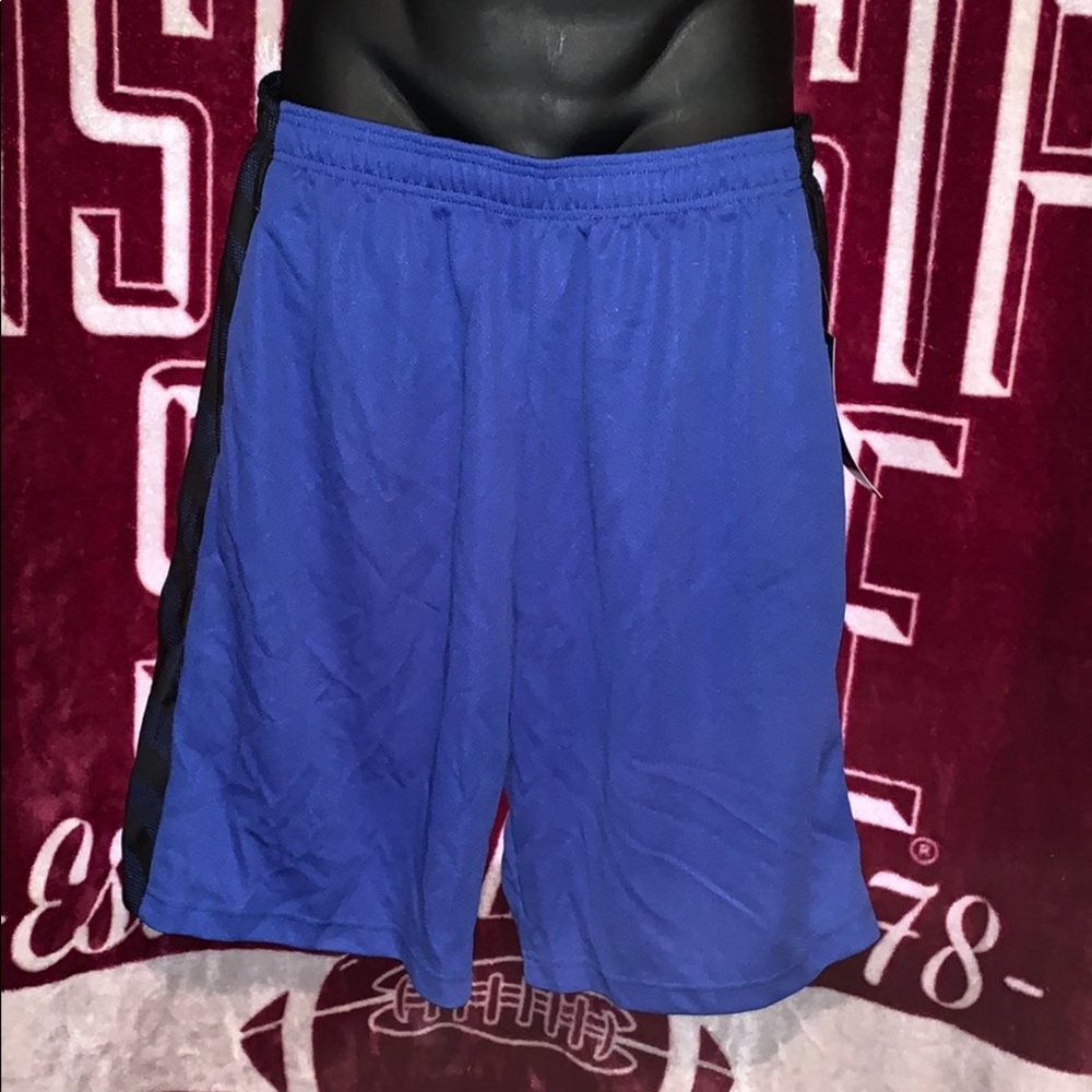 Men’s Basketball Shorts Size 3XL